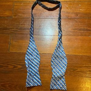 Gray and blue/silver striped Alfani Bow tie